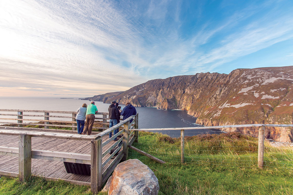 See some of Ireland’s most spectacular countryside, seaside cliffs, and vibrant towns on this comprehensive tour.