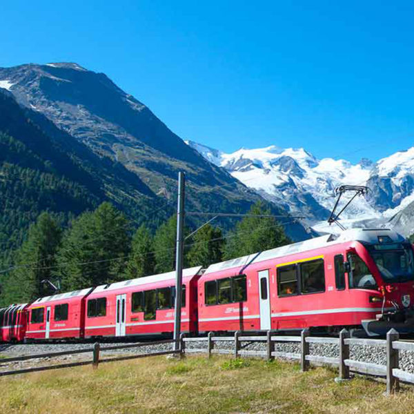 Take a rail vacation across the country with Talk of the Town Travel.