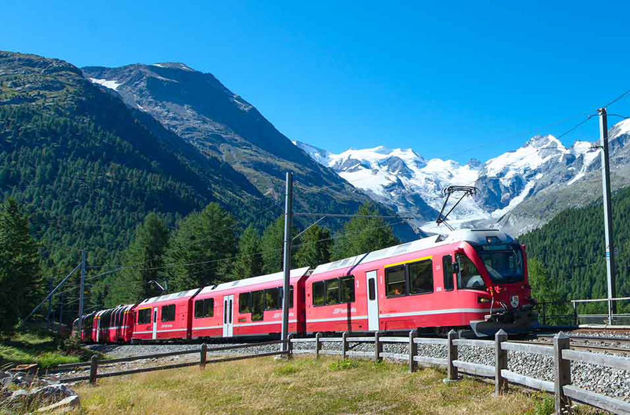 Take a rail vacation across the country with Talk of the Town Travel.