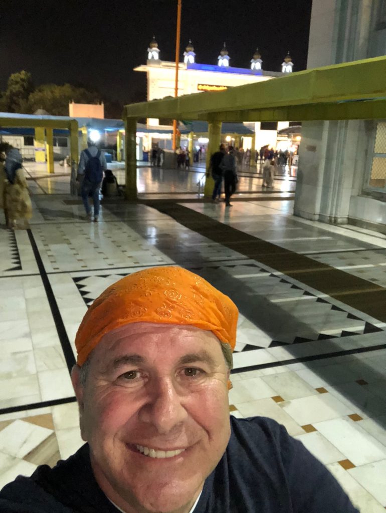 Hello from the Gurudwara Bangla Sahib. Check out those amazing marble tiles!