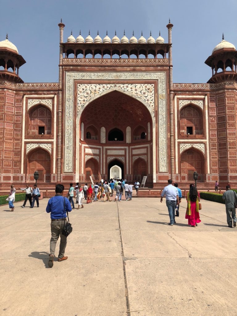 Darwaza-i-rauza, the great gate to the Taj Mahal complex